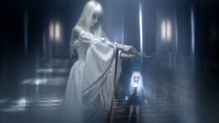 Kerli’s Creepy Video About Mind Control