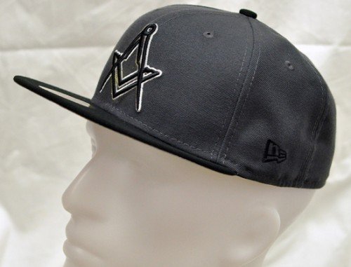 Grip or Token x New Era 59Fifty fitted baseball cap web1 e1315924592850 Symbolic Pics of the Week (09/13/11)