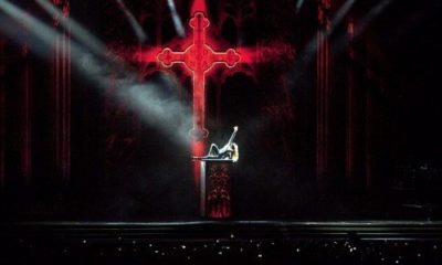 article 2152951 1363D0EA000005DC 969 634x448 e1338829829849 Madonna's MDNA Tour Replete with Illuminati Agenda