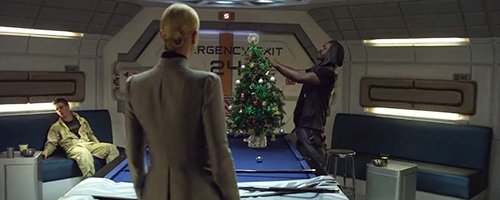 At the beginning of the trip, the Captain of the ship installs a Christmas tree but is ridiculed by his superior. 
