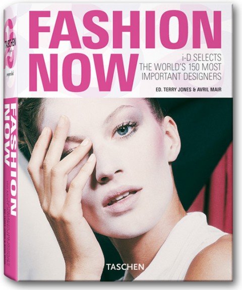 Speaking of book covers, here's the cover of "Fashion Now", a guide of the most influential designers. In case you didn't notice: THERE'S A ONE-EYE THING GOING ON ON THE COVER!