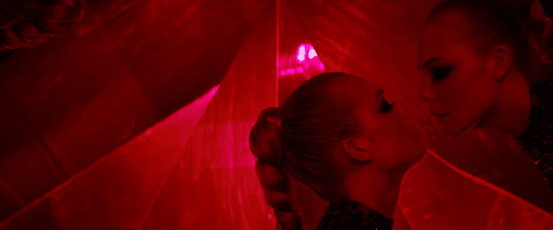 neon10 "The Neon Demon" Reveals The True Face of the Occult Elite