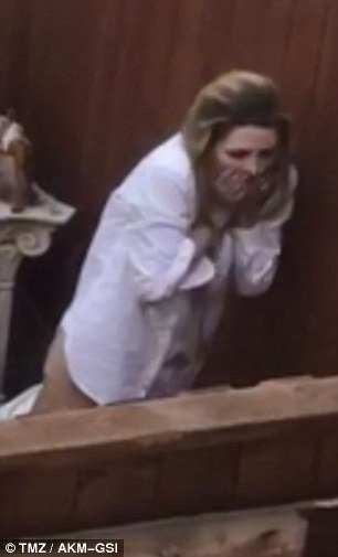 3C8D36E800000578 4162440 image m 5 1485522070148 Mischa Barton Under "Psychiatric Evaluation" After Breaking Down And Screaming That Her Mother Is a Witch