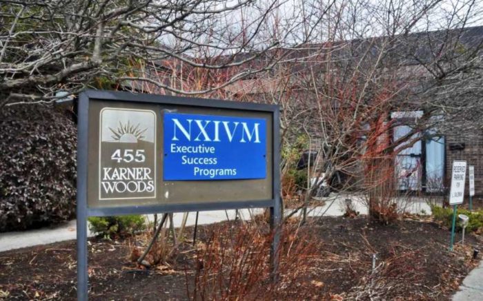 920x920 1 e1510686218978 NXIVM: The Powerful Cult That Turns Rich Women Into Mind Controlled Slaves