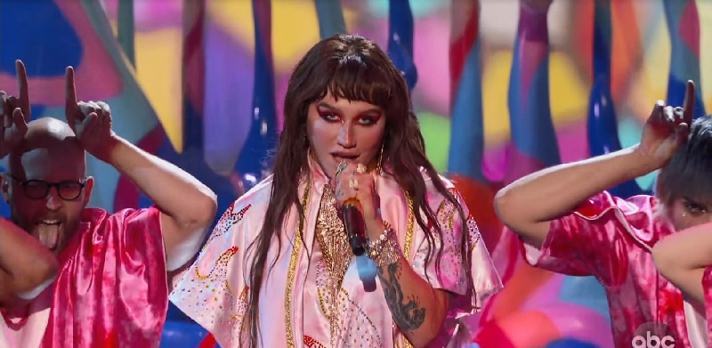 ama3 The 2019 American Music Awards: It Was Hell. Literally.