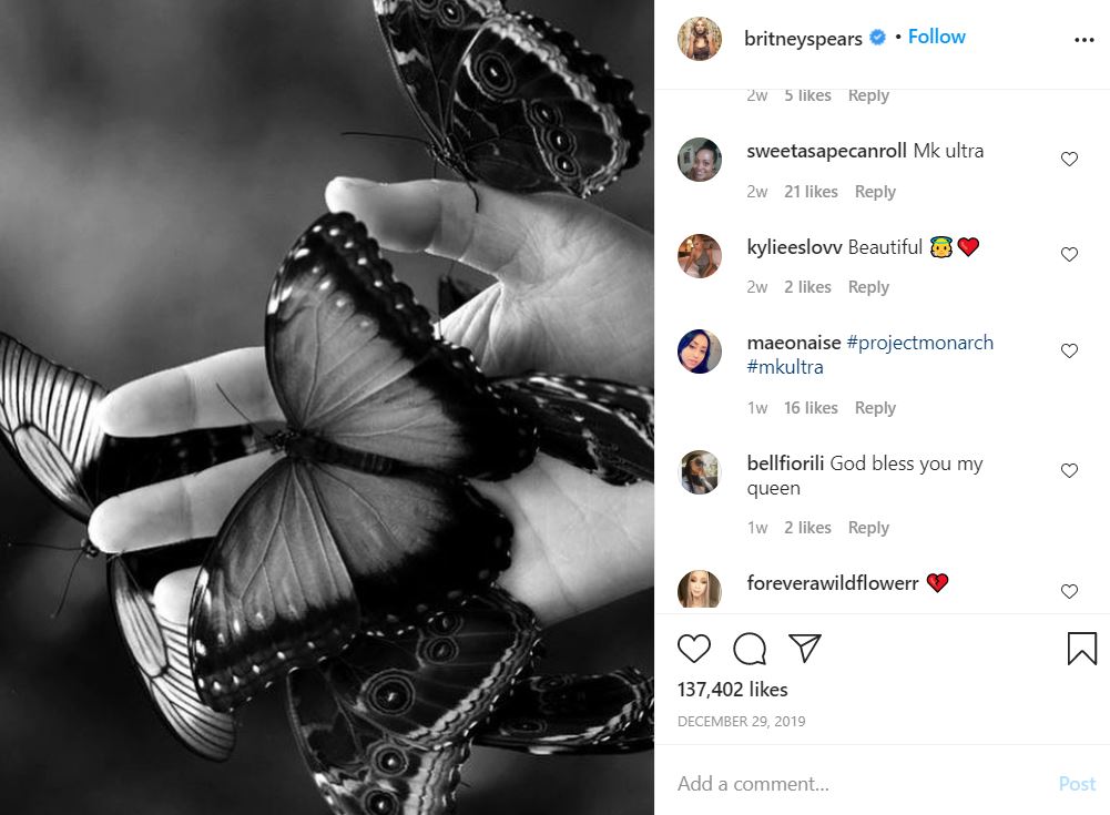 brit15 Something is Terribly Wrong With Britney Spears' Instagram Account