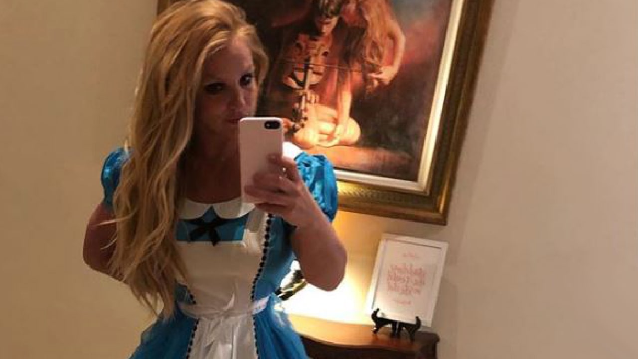 leadbritIG Something is Terribly Wrong With Britney Spears' Instagram Account