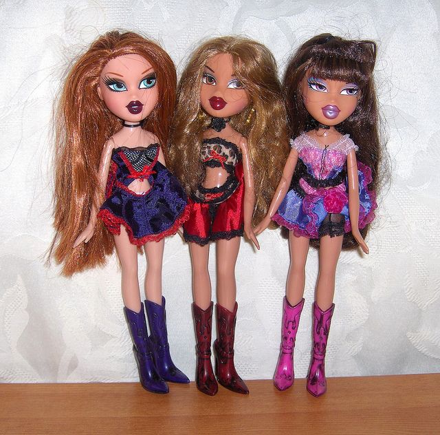 16566303662be8e4b993b160d3b21bbd Something is Terribly Wrong With L.O.L Dolls